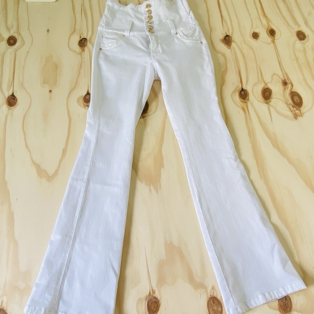 Jean Levanta Cola Talla 10-12 Blanco Colombian Jean Size 12 High Waist Push Up